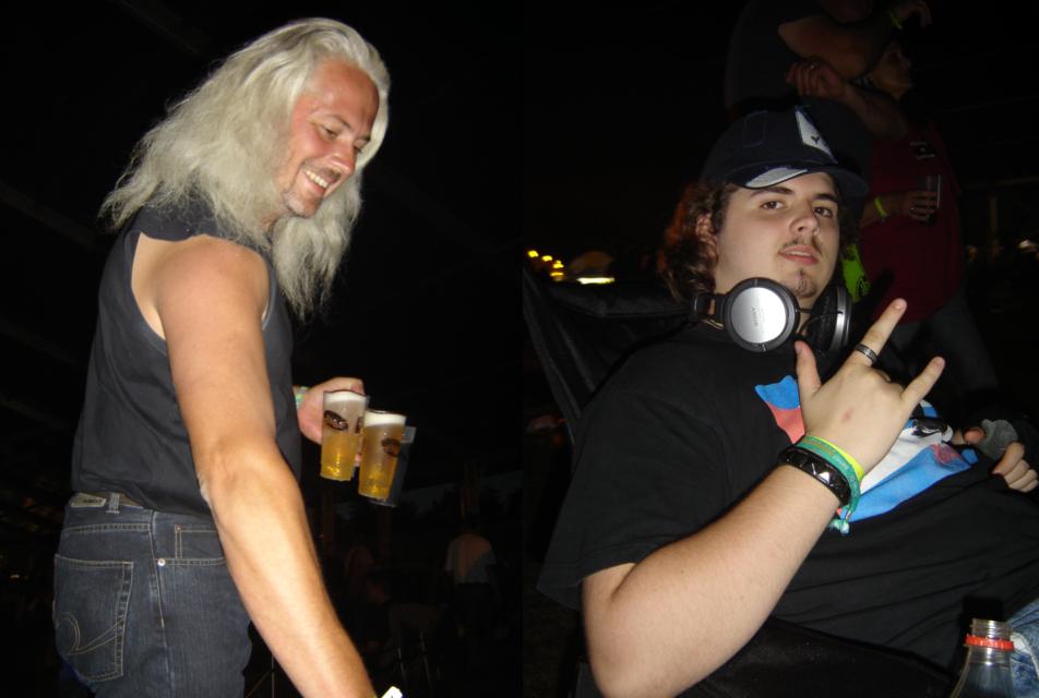 Zoals elk jaar haal ik de drankjes ... Extra genieten voor mij was dat mijn zoon Merlijn erbij was. Ook hij genoot en mijn genieten is vaak afhankelijk van hem omdat we enorm op elkaar afgestemd zijn.